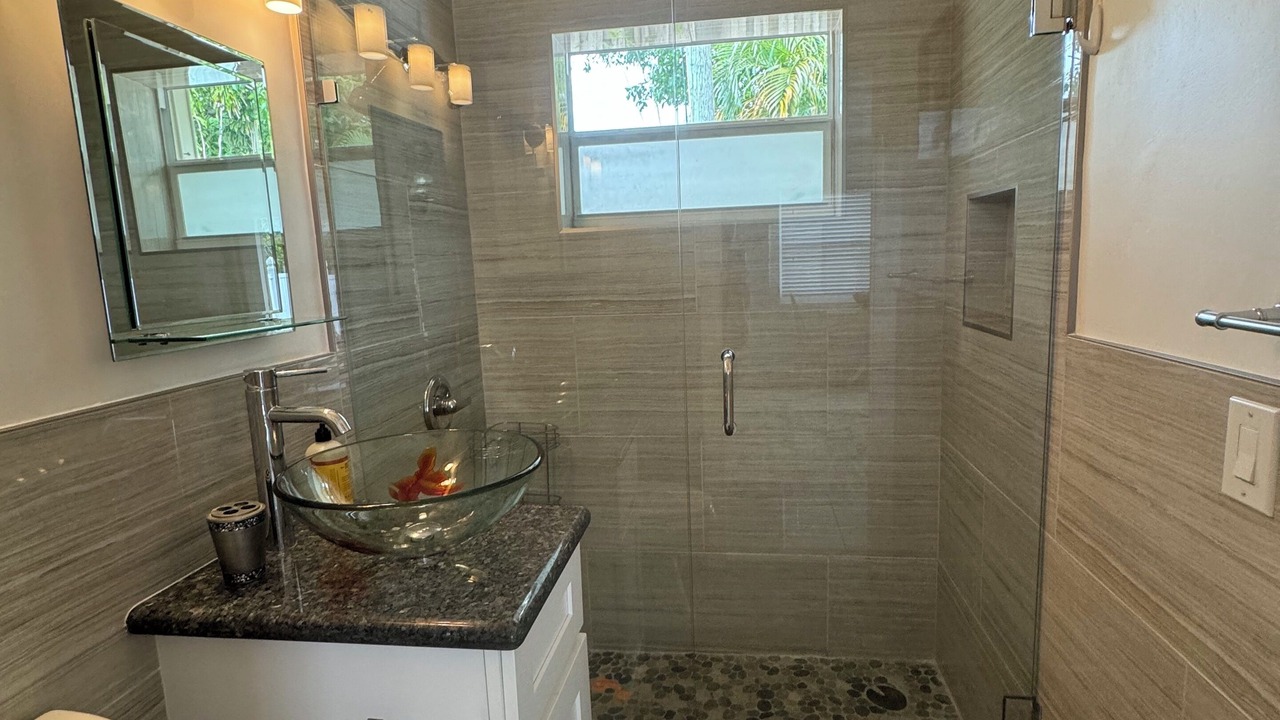 Photo of Bathroom in Lake Ridge