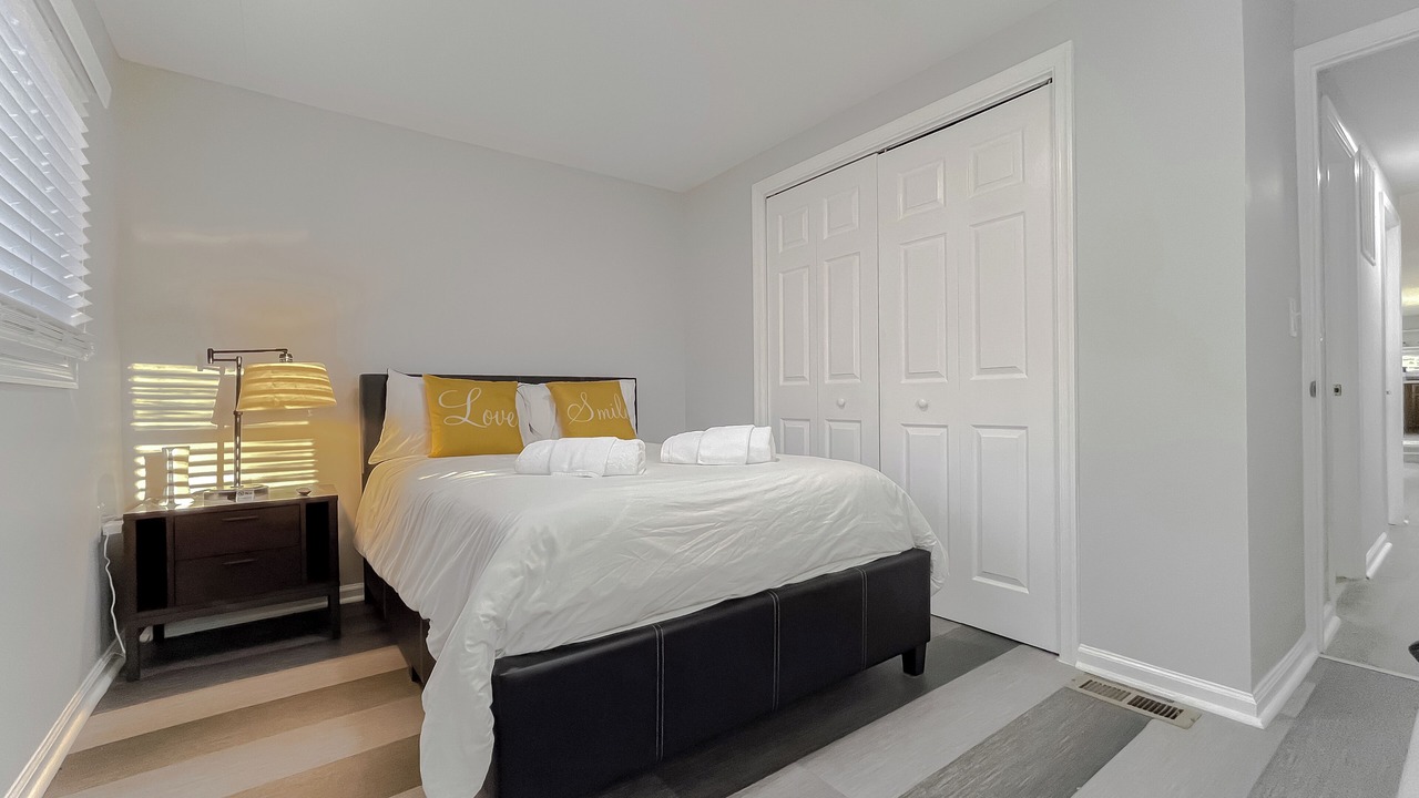 Photo of Bedroom in Piney Point