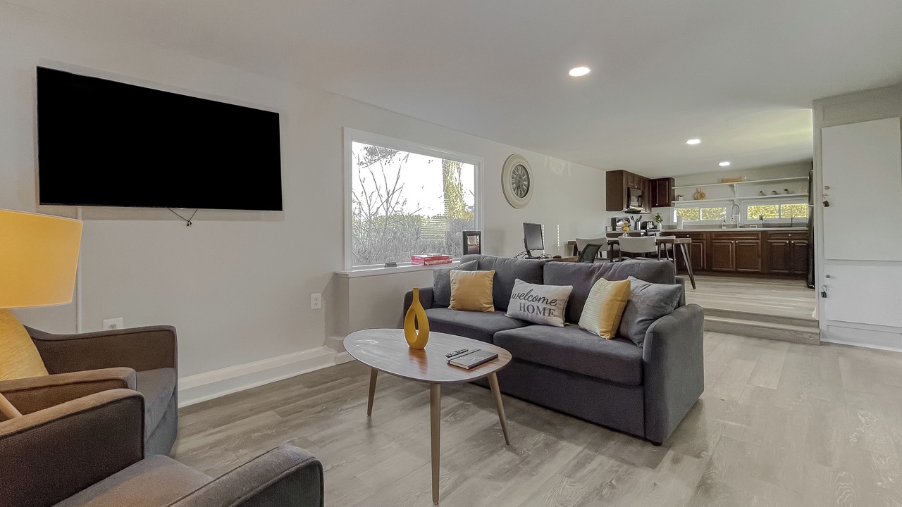 Photo of Livingroom in Piney Point