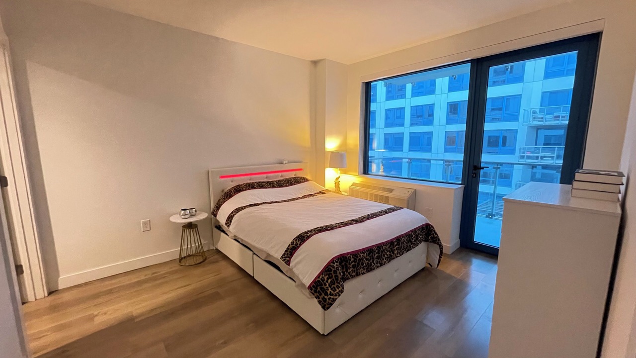 Photo of Bedroom in Weehawken