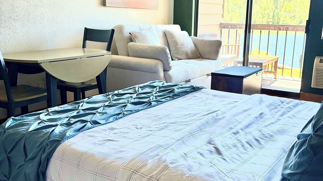 Photo of Bedroom in Bigfork