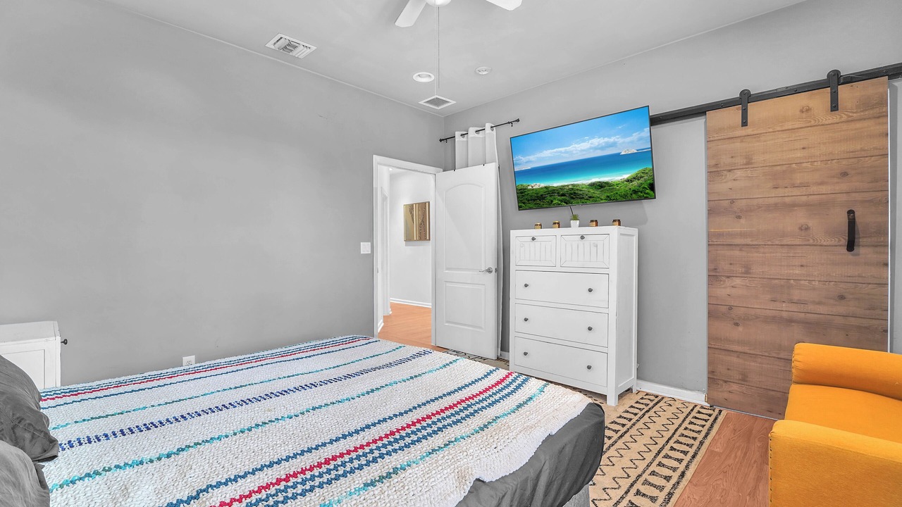 Photo of Bedroom in Highland Garden