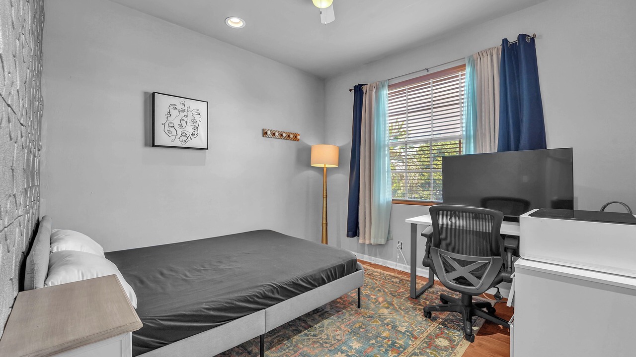 Photo of Bedroom in Highland Garden