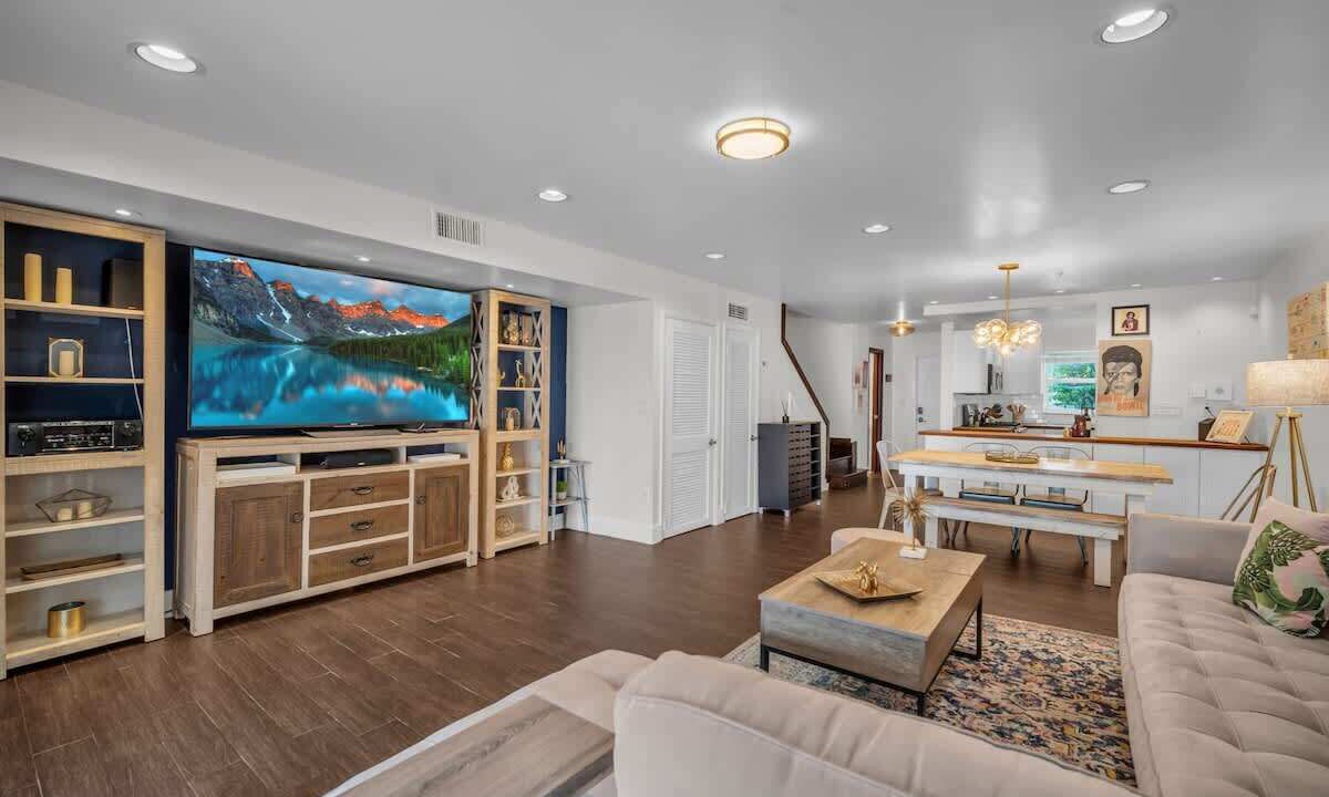 Photo of Bedroom in North Miami