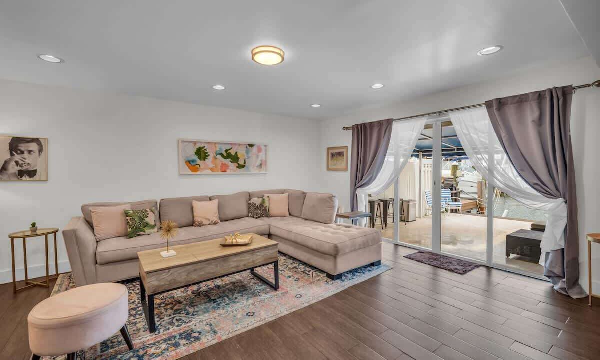 Photo of Outdoor in North Miami