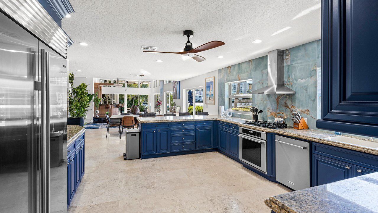 Photo of Kitchen in Tropic Isle