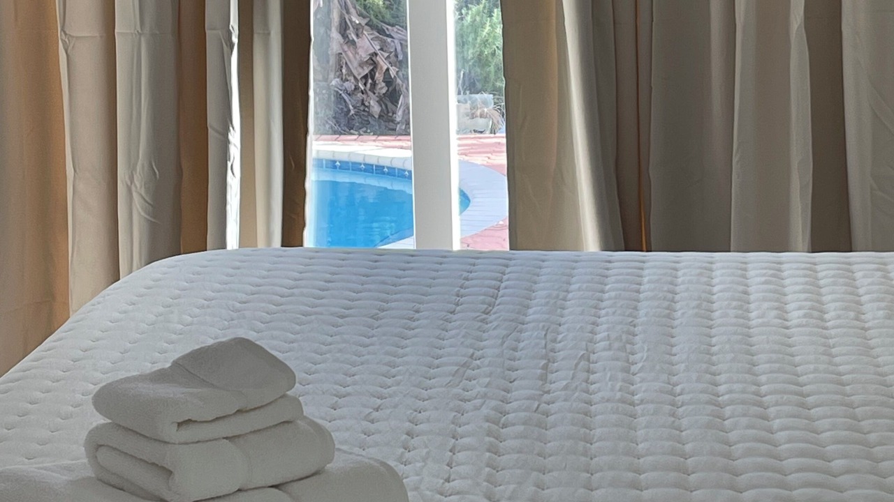 Photo of Bedroom in Lauderhill