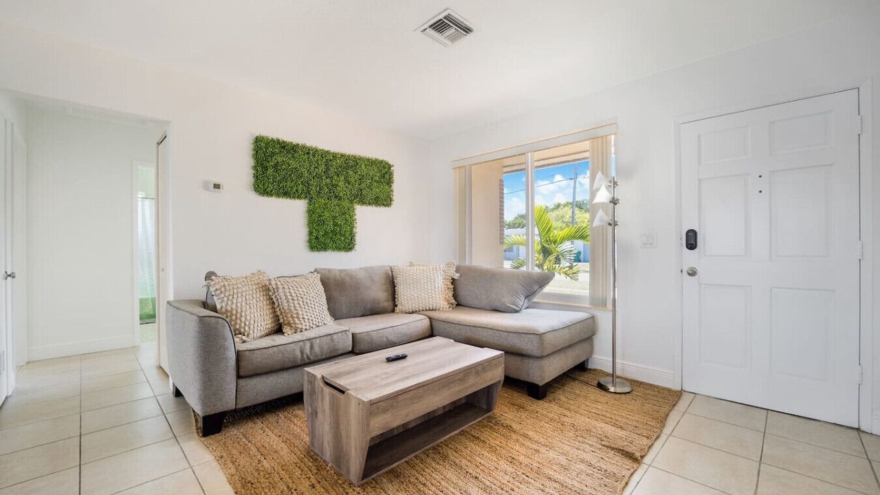 Photo of Livingroom in Highland Lakes