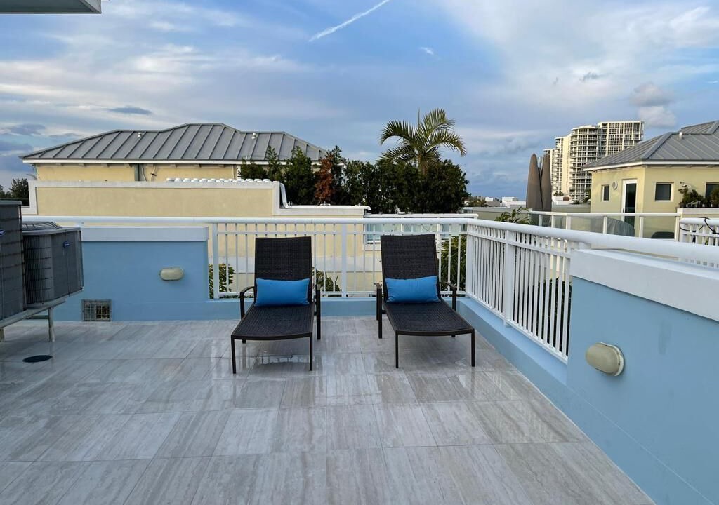 Photo of Patio Balcony in North Beach