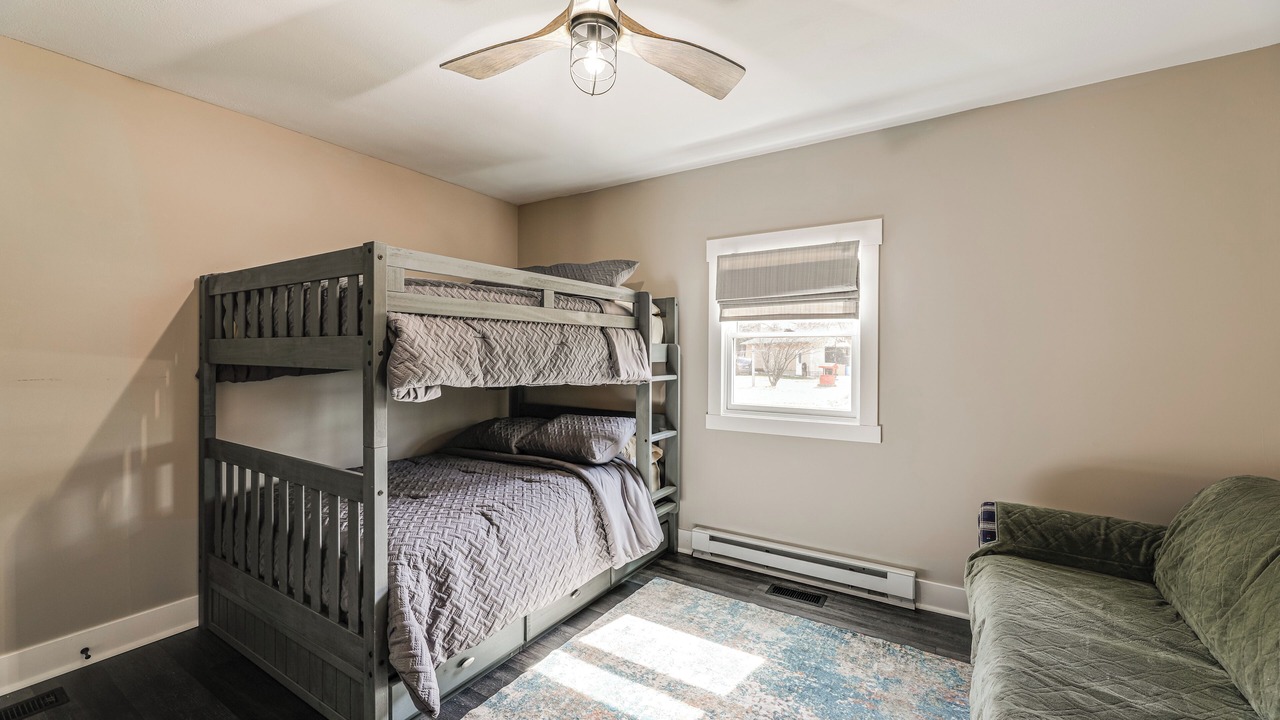 Photo of Bedroom in Mount Vernon