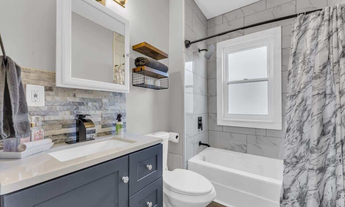 Photo of Bathroom in Cleveland