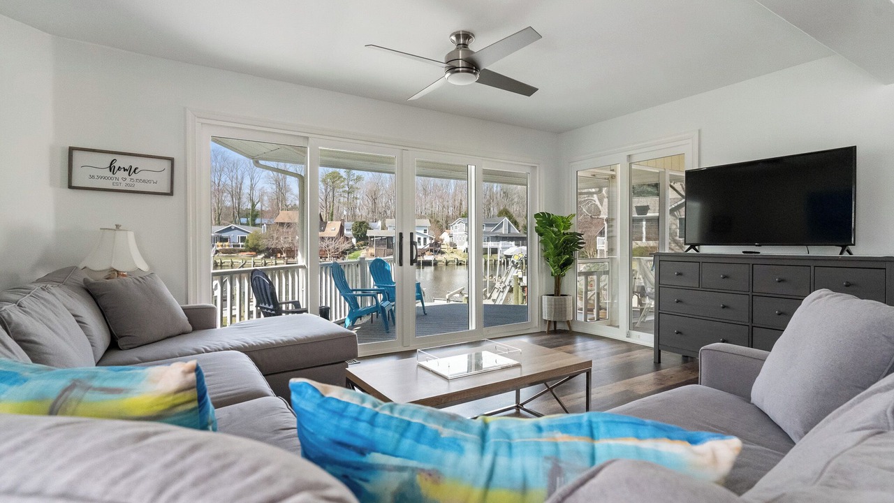 Photo of Livingroom in Ocean Pines
