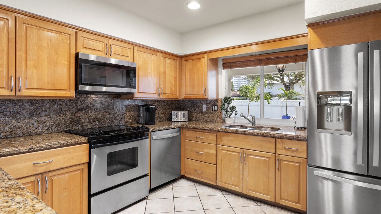 Photo of Kitchen in Central Corals
