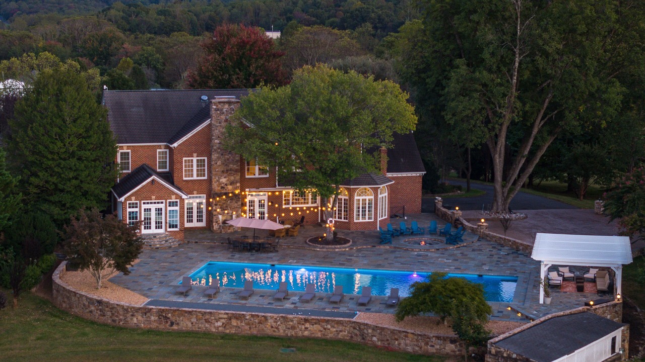 Photo of Outdoor in Haywood
