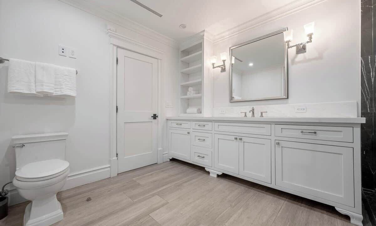 Photo of Bathroom in Brentwood