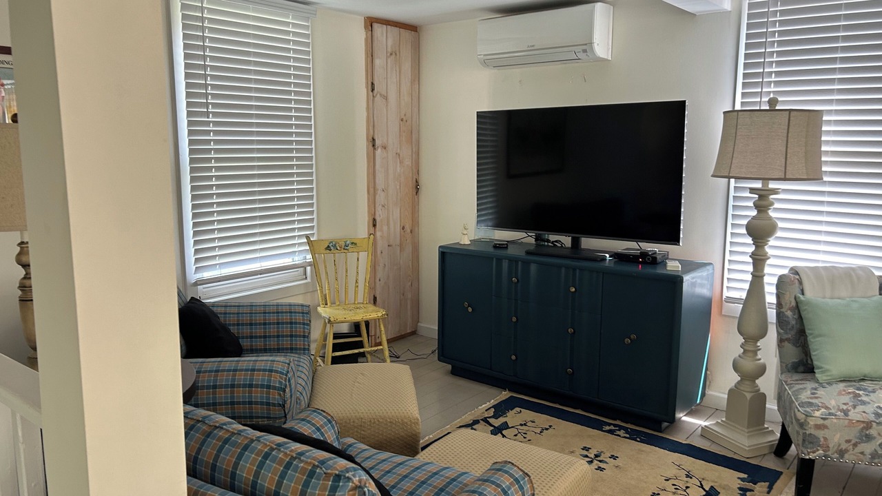 Photo of Livingroom in Niverville