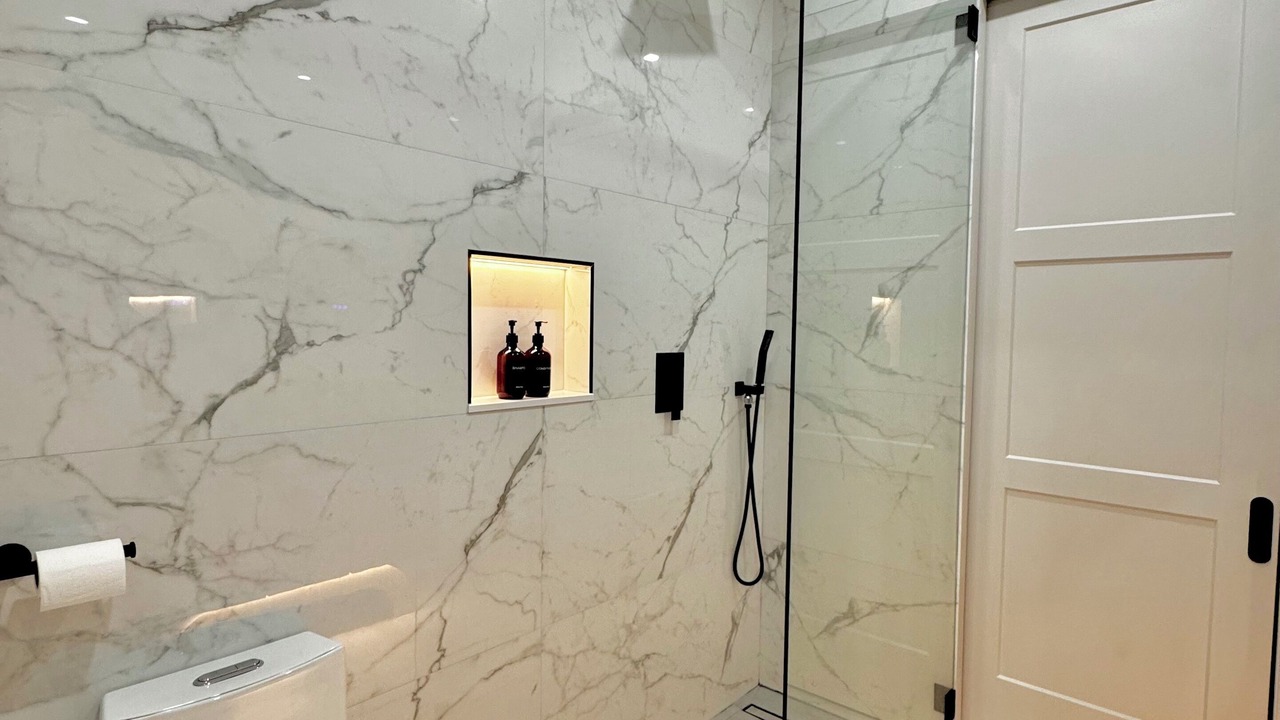 Photo of Bathroom in Little Havana