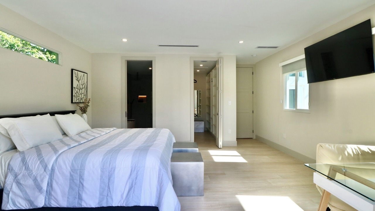 Photo of Bedroom in Little Havana