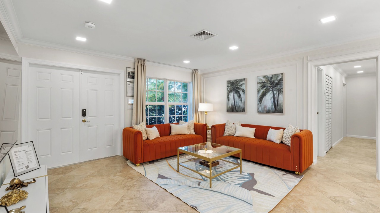 Photo of Livingroom in Lauderdale-by-the-Sea