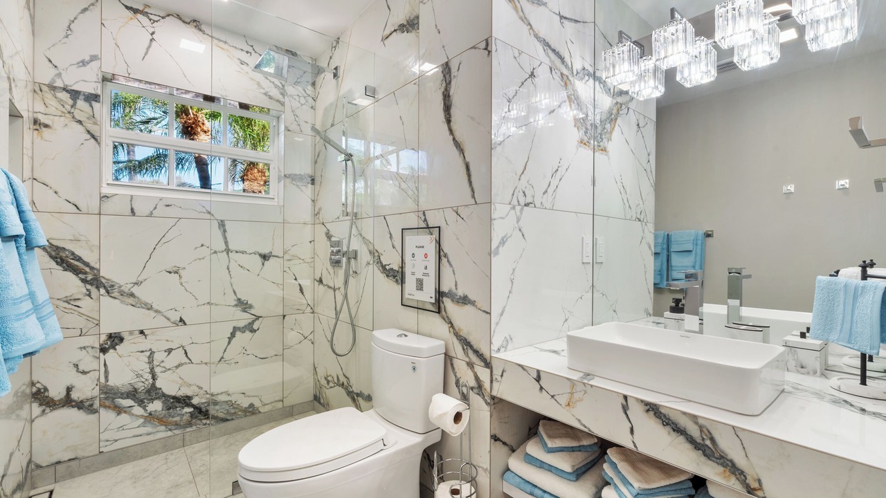 Photo of Bathroom in Lauderdale-by-the-Sea