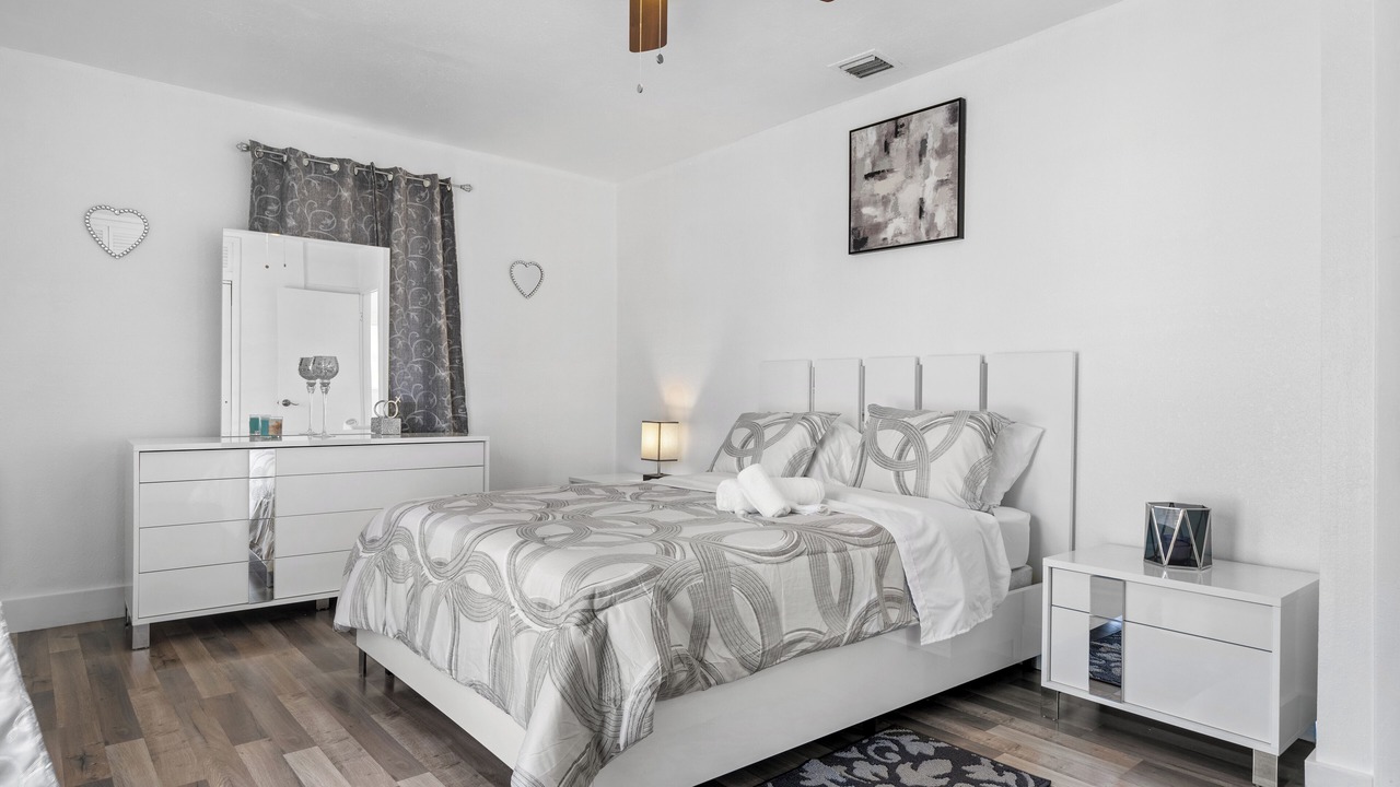 Photo of Bedroom in Central Fort Lauderdale