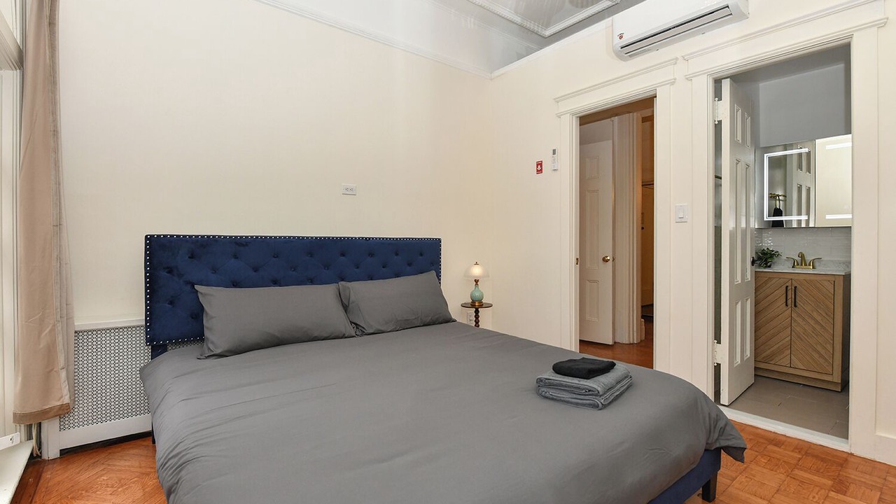 Photo of Bedroom in Upper West Side