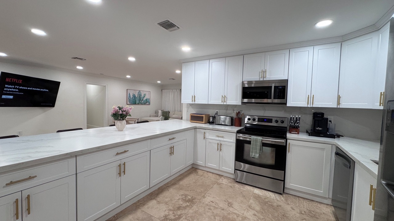Photo of Kitchen in Oakland Park