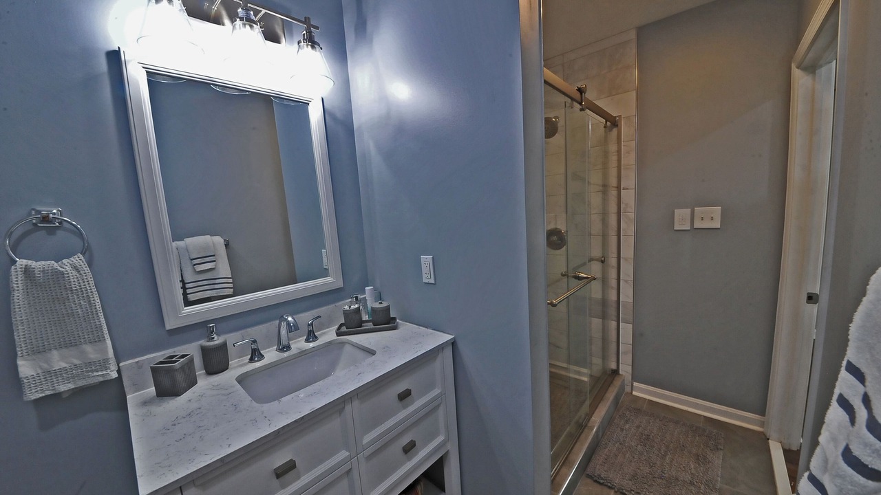 Photo of Bathroom in Rock Hall