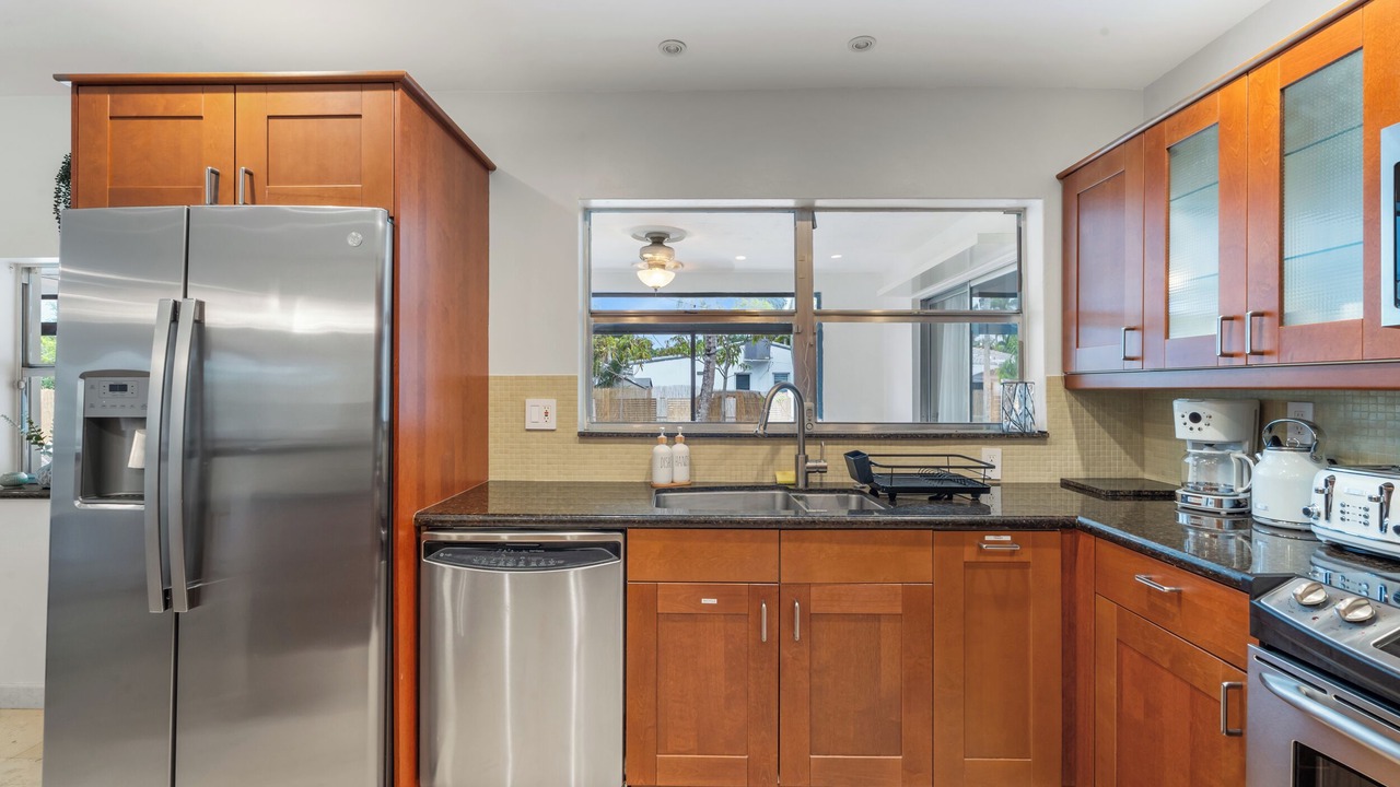 Photo of Kitchen in Hollywood Lakes