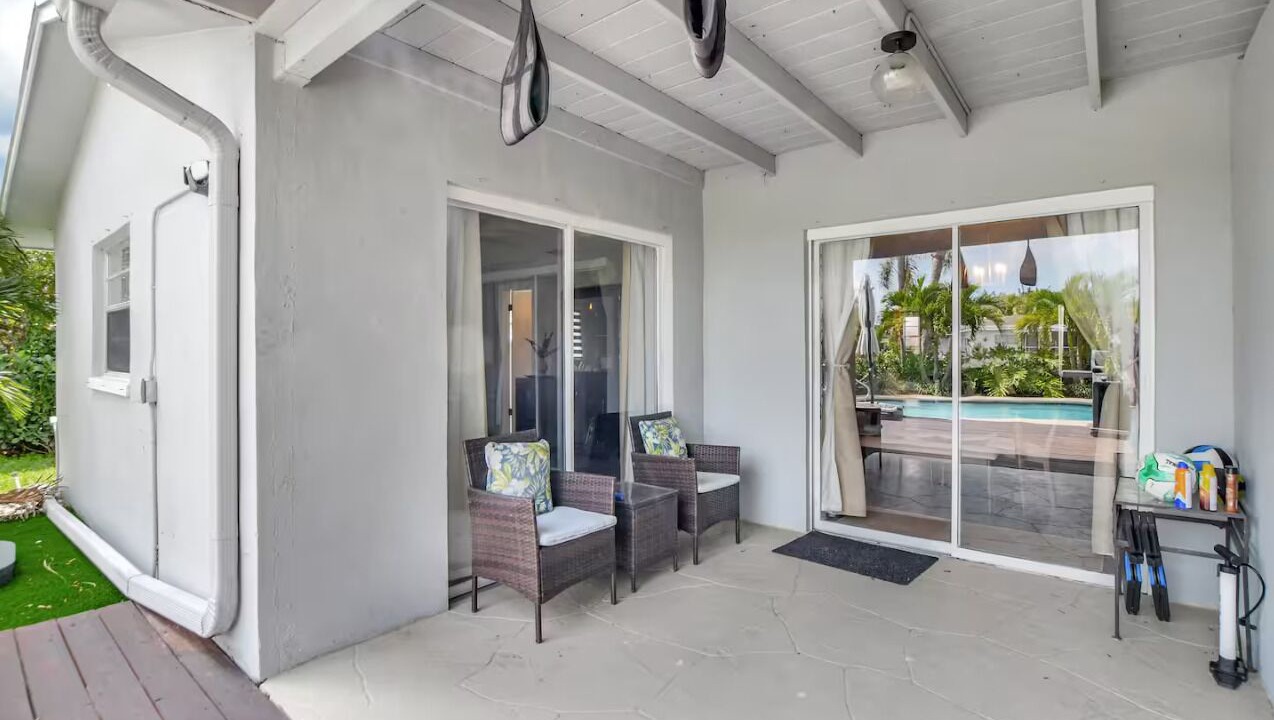 Photo of Patio Balcony in Sandalfoot Cove