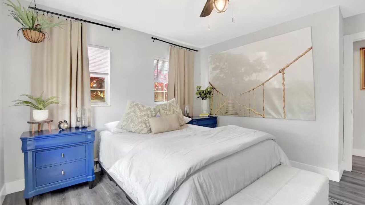 Photo of Bedroom in Sandalfoot Cove