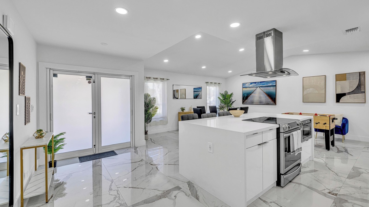 Photo of Kitchen in Tropic Palms