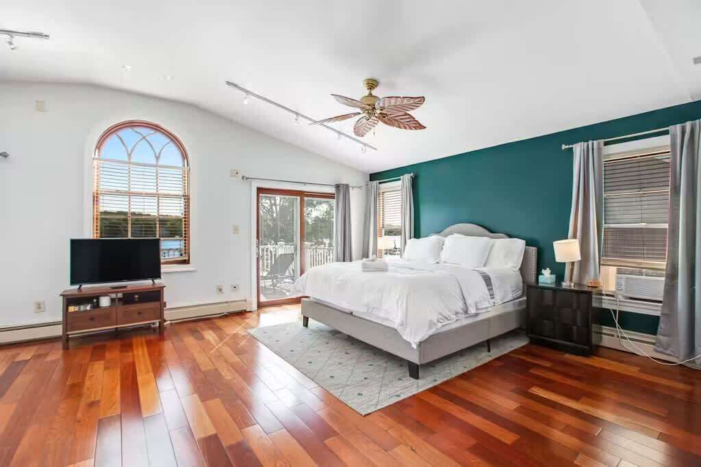 Photo of Bedroom in Annapolis