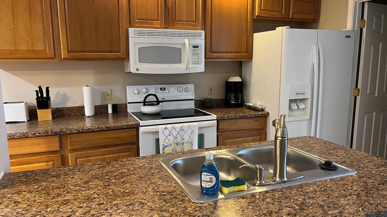 Photo of Kitchen in Lorain