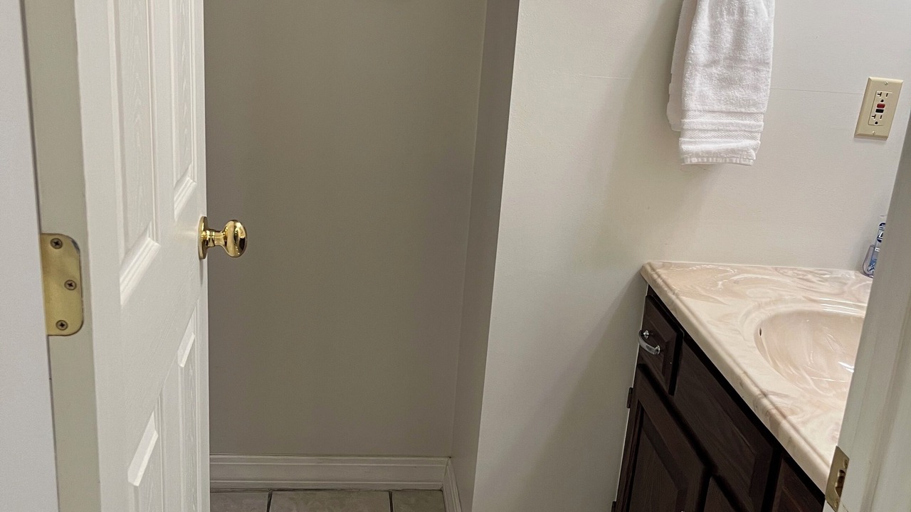 Photo of Bathroom in Lorain