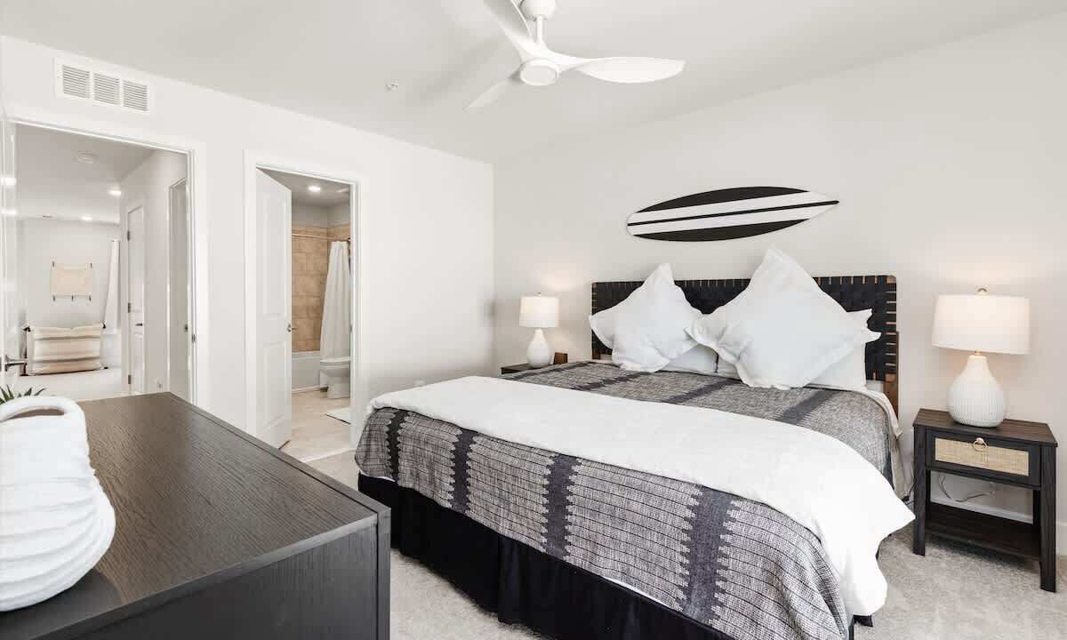 Photo of Bedroom in Caine Woods