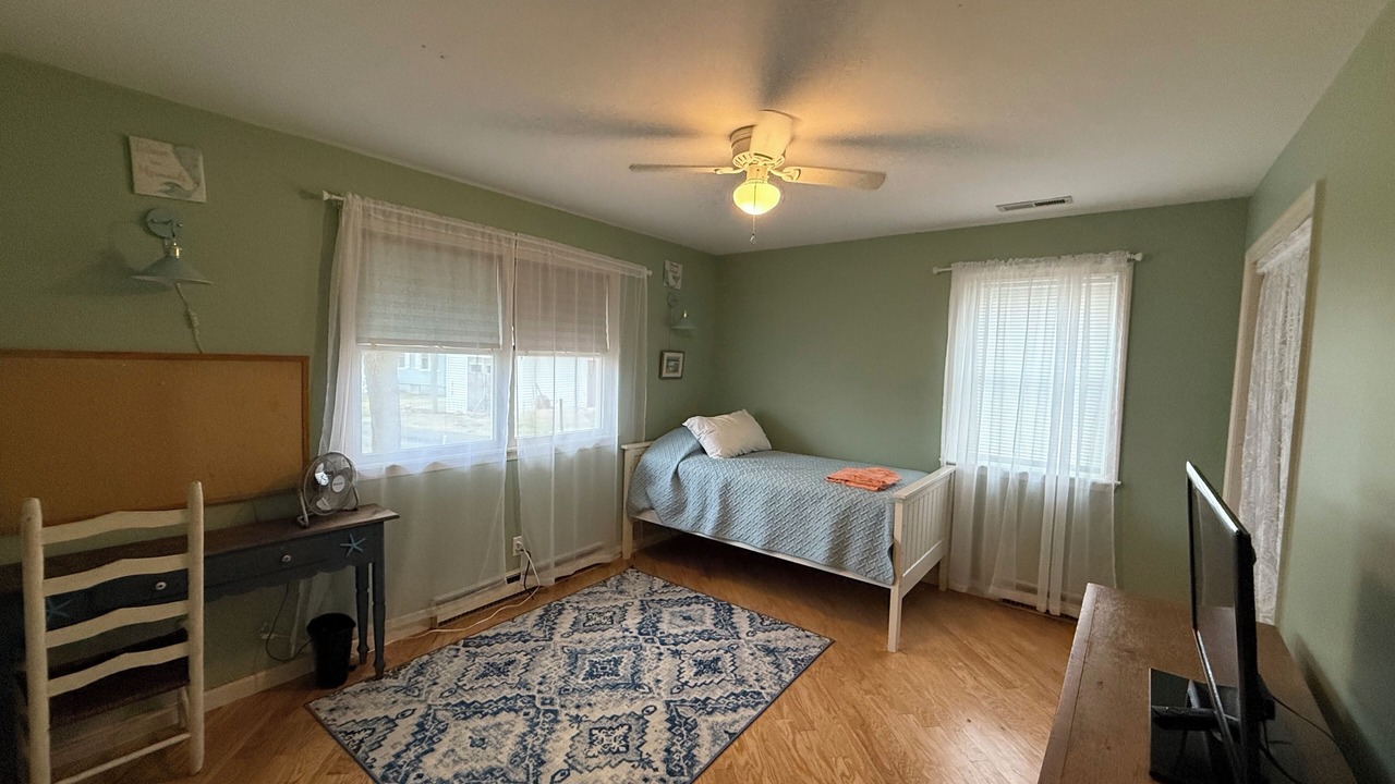 Photo of Bedroom in Greenbush
