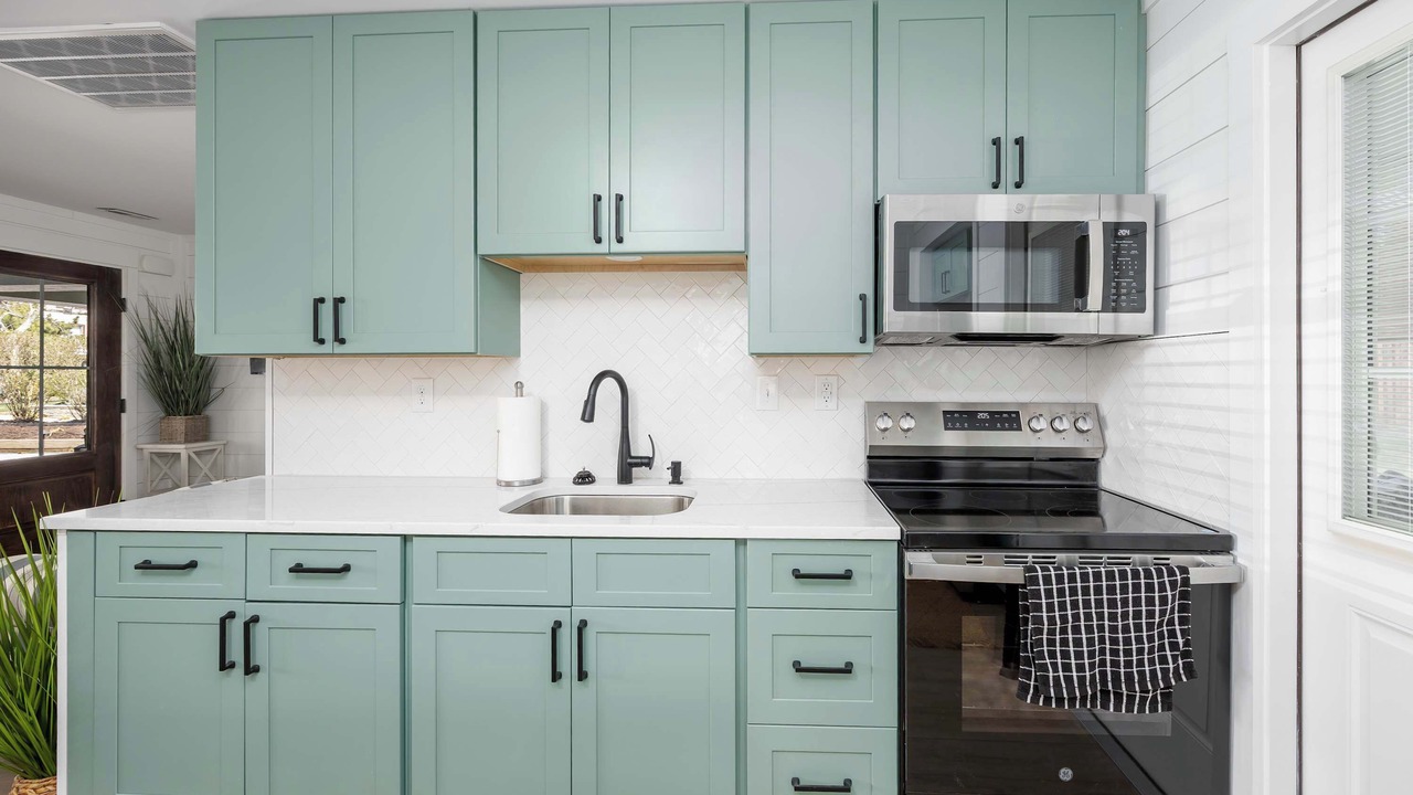 Photo of Kitchen in Caine Woods