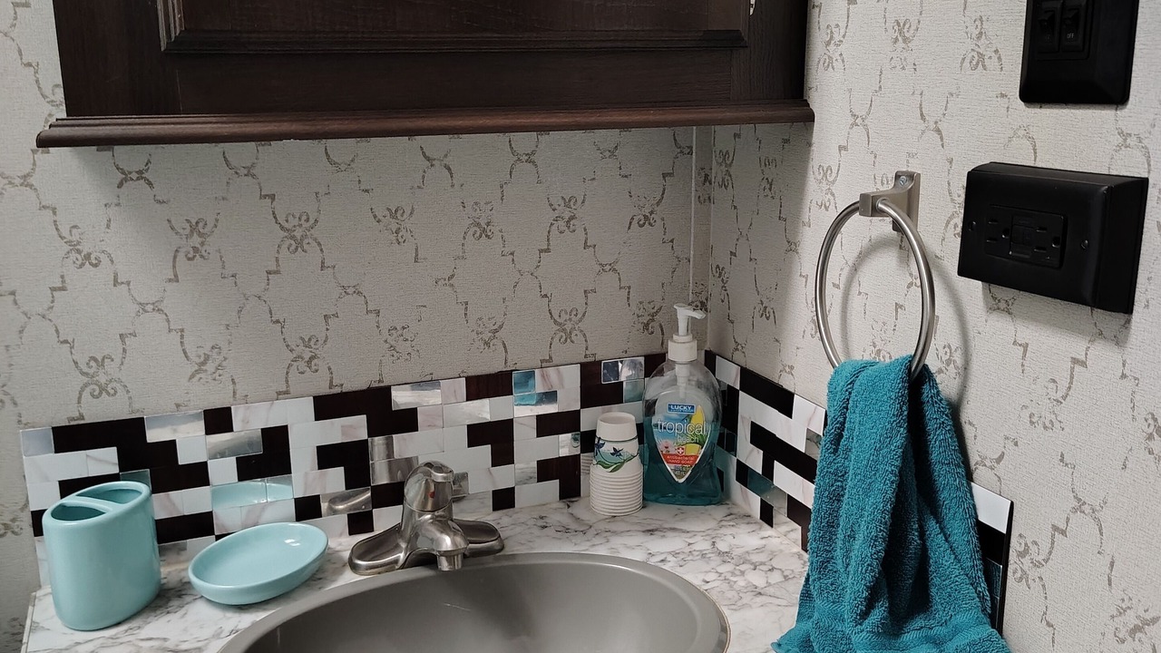 Photo of Bathroom in Greenbush