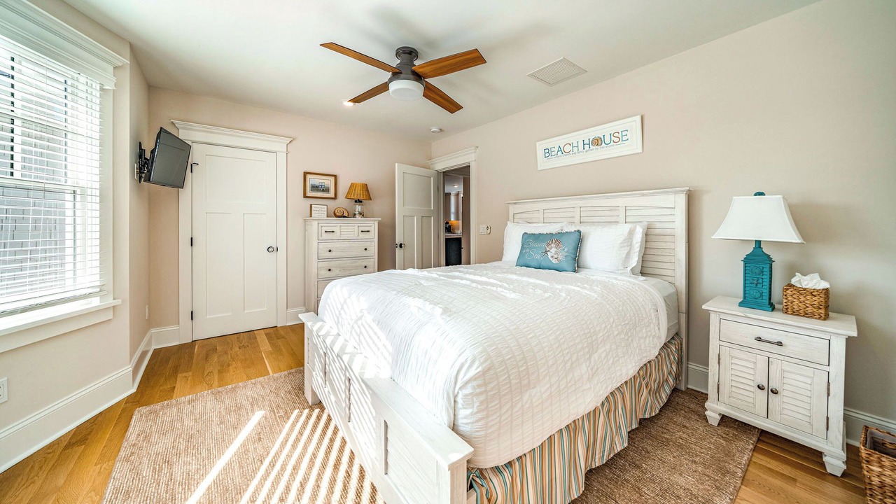 Photo of Bedroom in North End