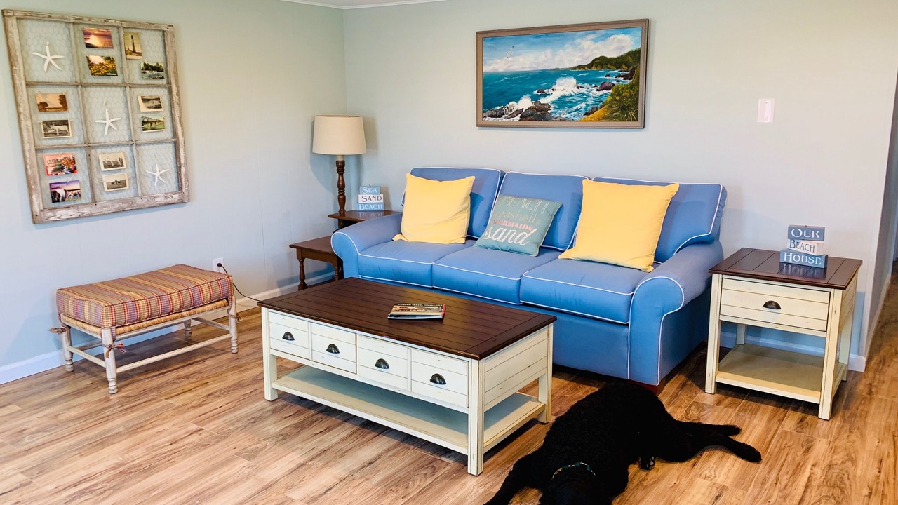 Photo of Livingroom in West Ocean City