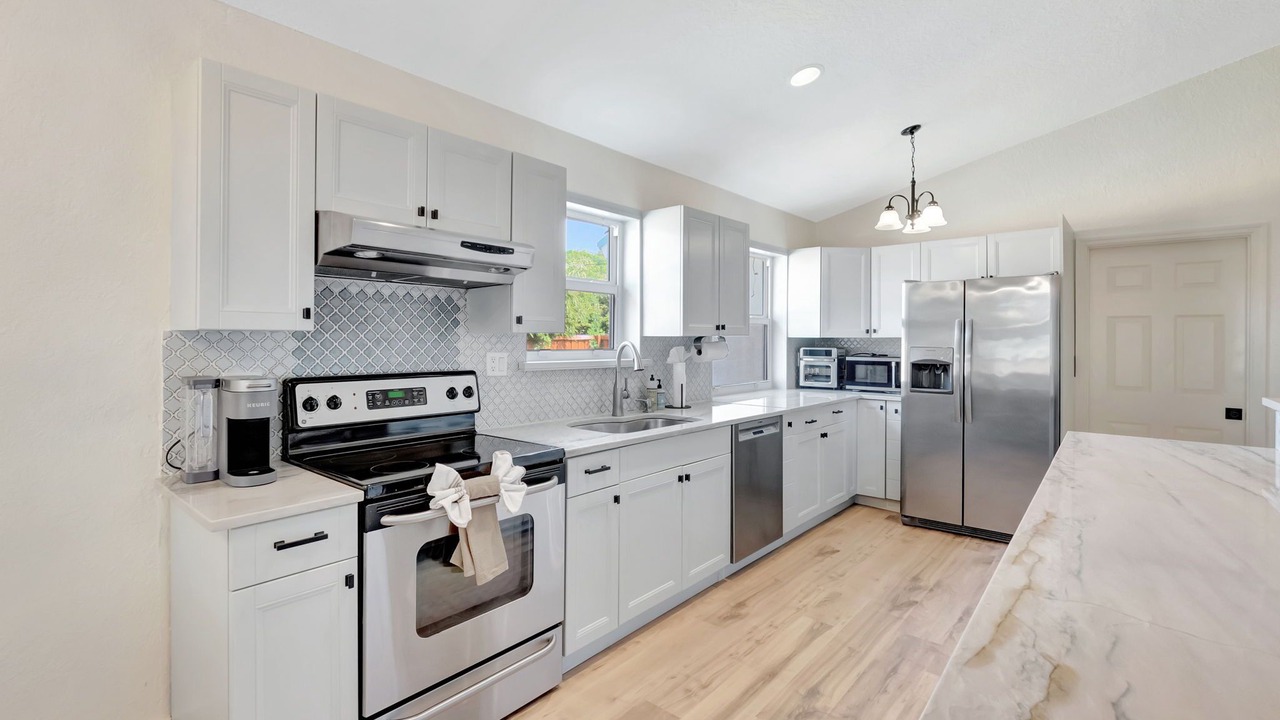 Photo of Kitchen in Tropic Palms