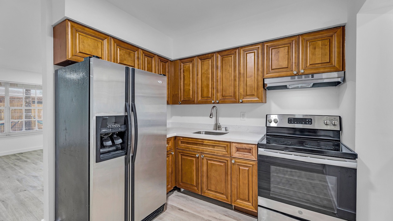 Photo of Kitchen in Oakland Park