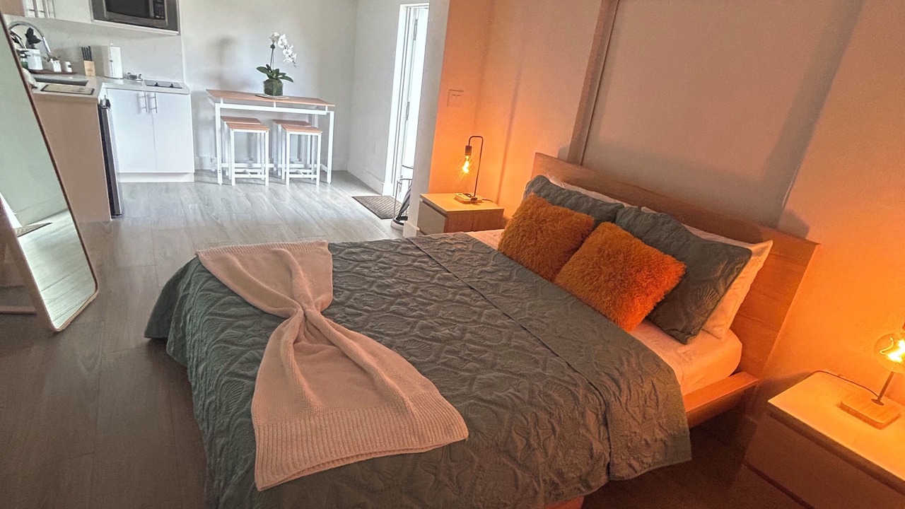 Photo of Bedroom in Hialeah