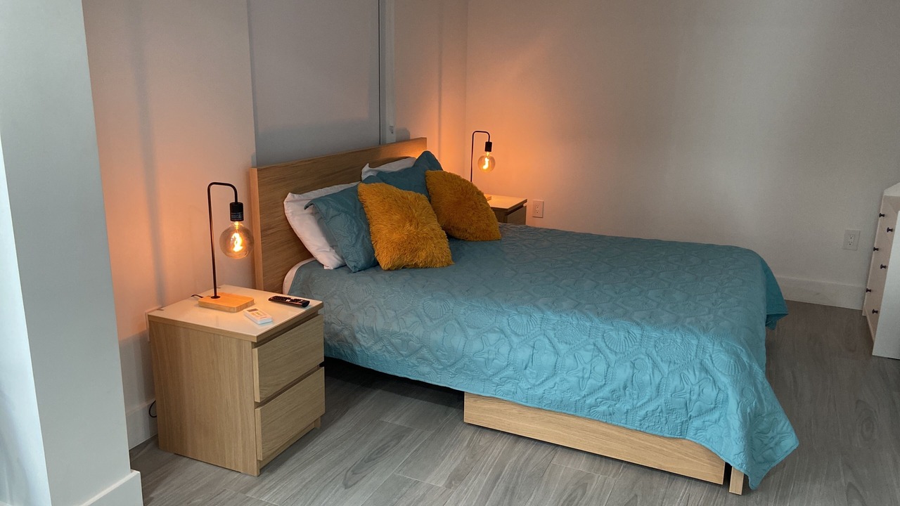 Photo of Bedroom in Hialeah