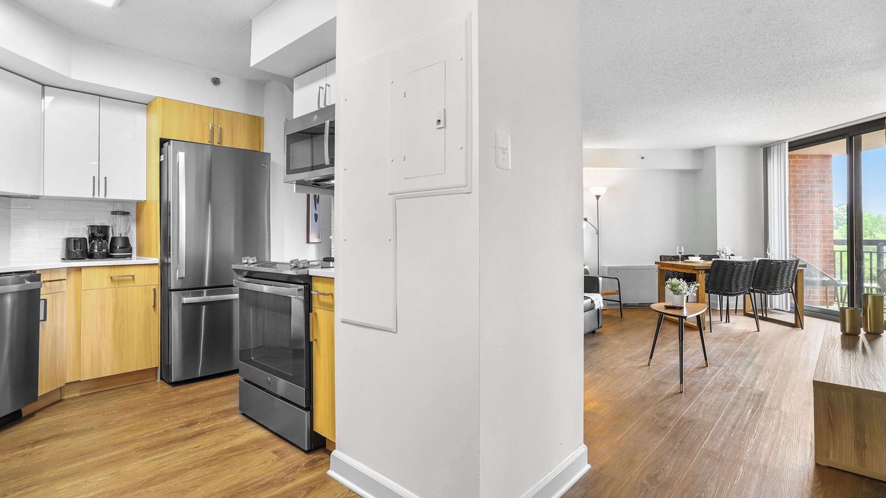 Photo of Kitchen in Pentagon City