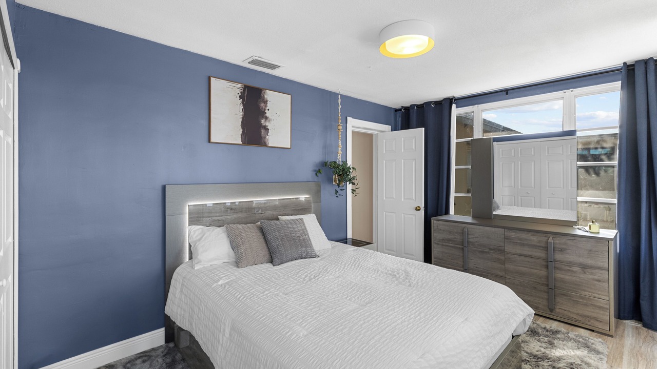 Photo of Bedroom in Tamarac