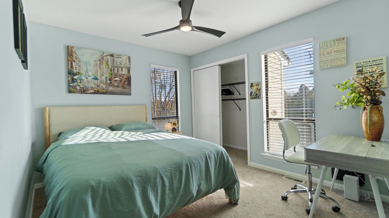 Photo of Bedroom in Chic's Beach