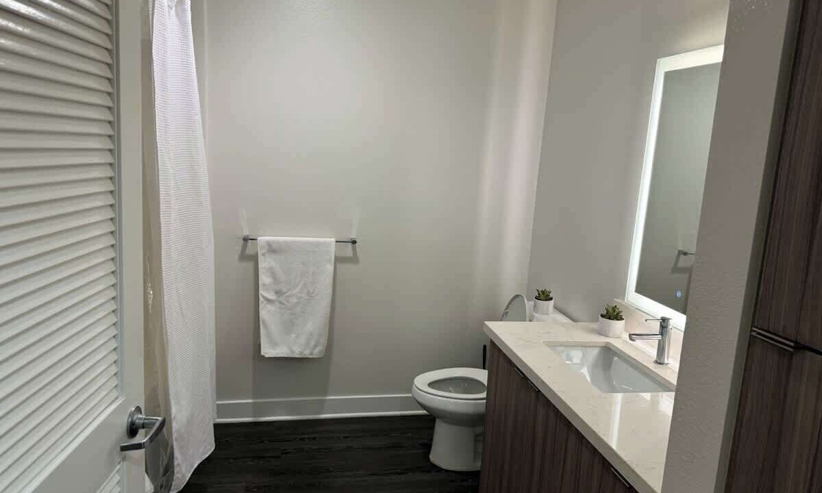 Photo of Bathroom in Glendale