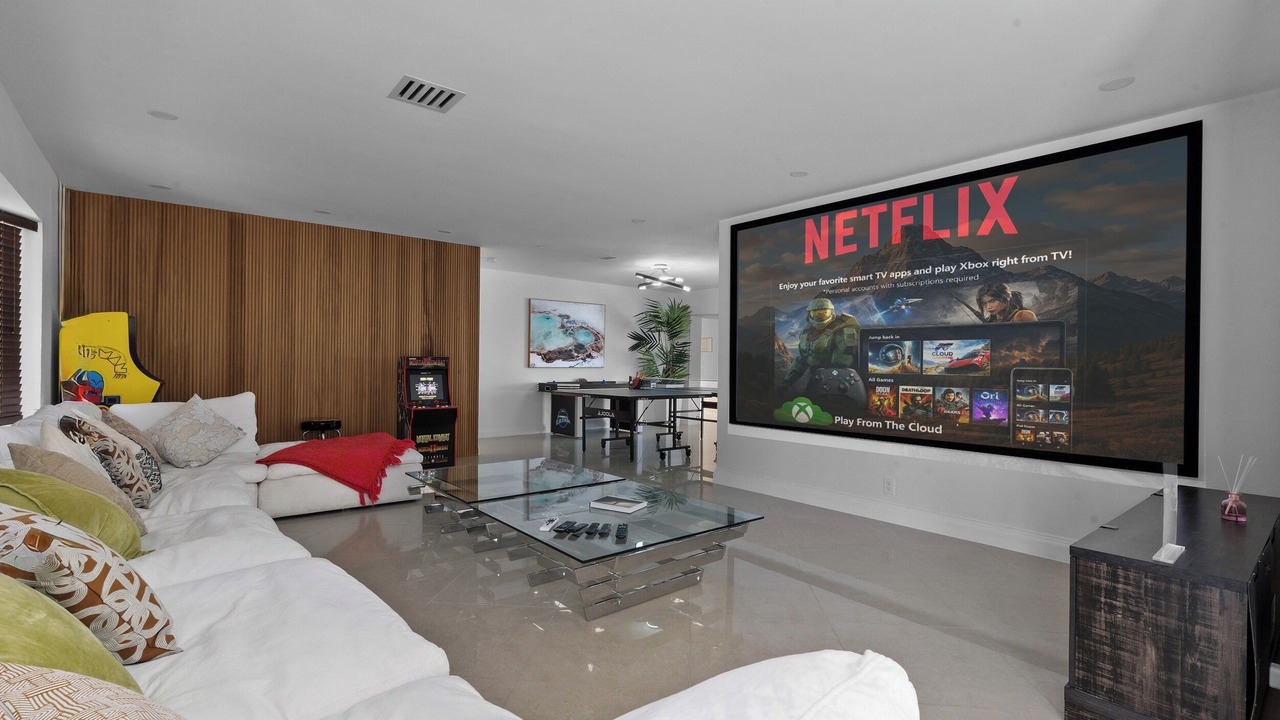 Photo of Bedroom in South Lake
